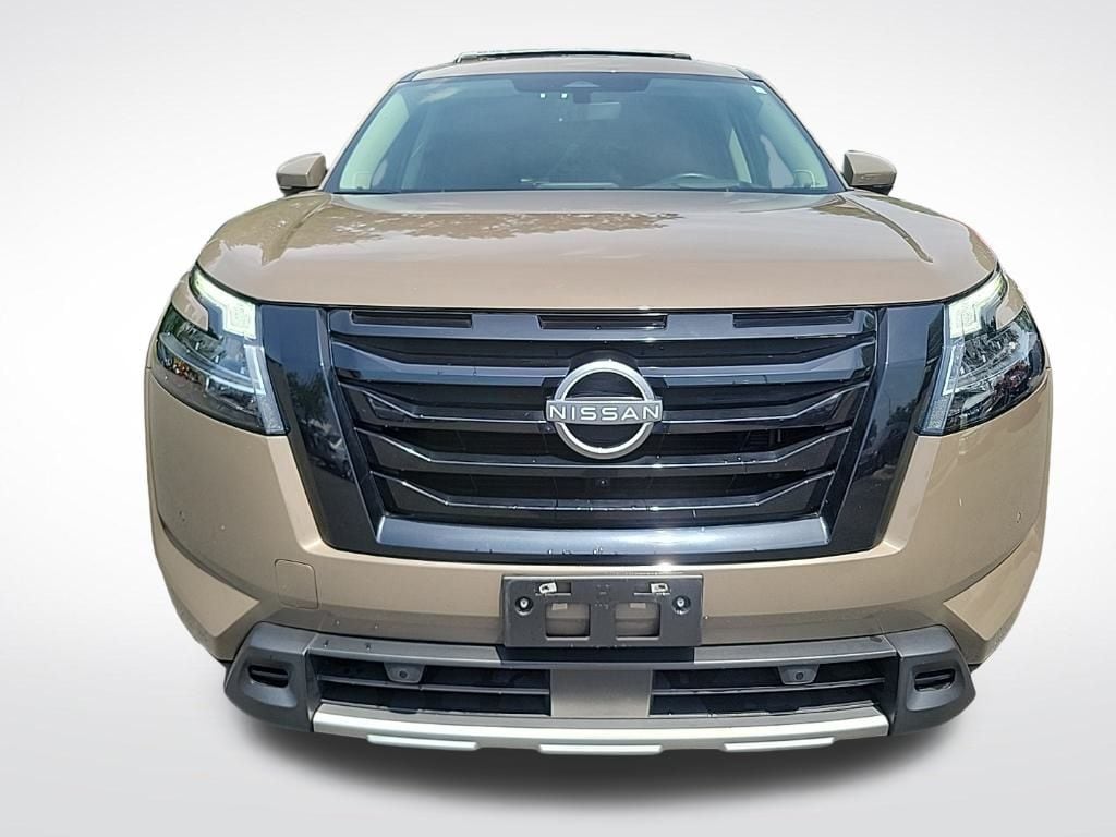 Thumbnail: 2023 Nissan Pathfinder - 8