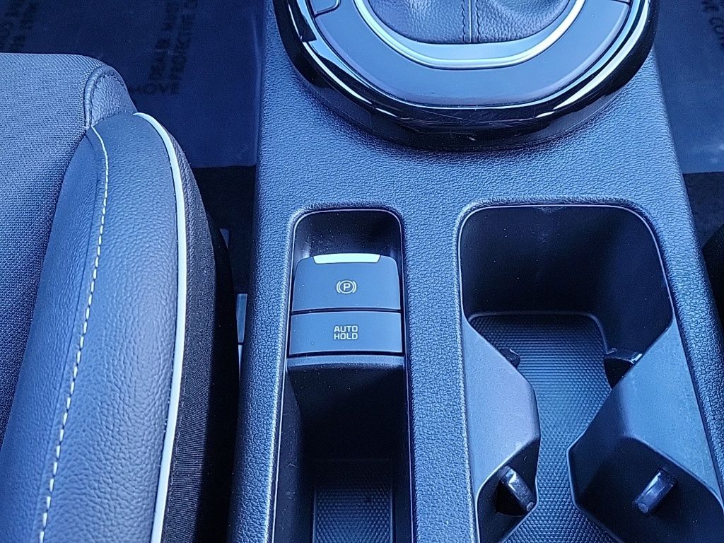 Thumbnail: 2023 Kia Forte - 28