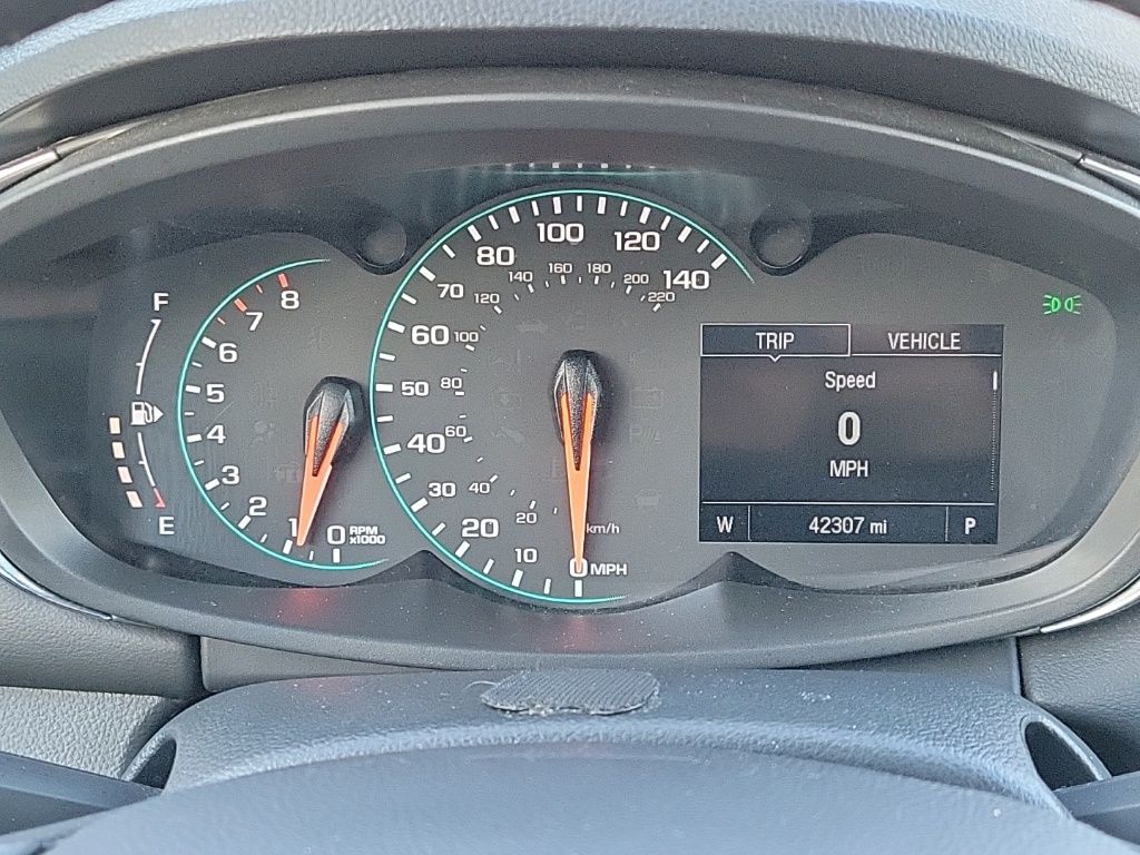 Thumbnail: 2021 Chevrolet Trax - 24