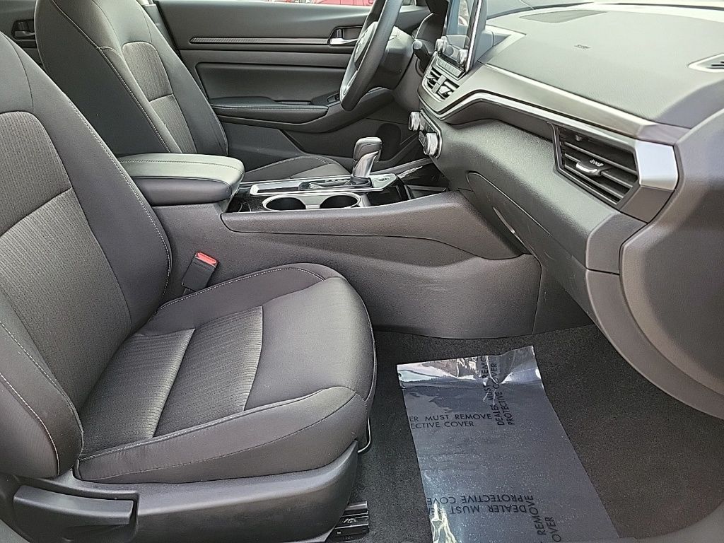 Thumbnail: 2024 Nissan Altima - 15