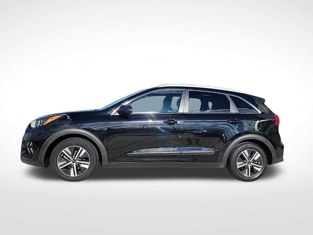 Thumbnail: 2020 Kia Niro - 2
