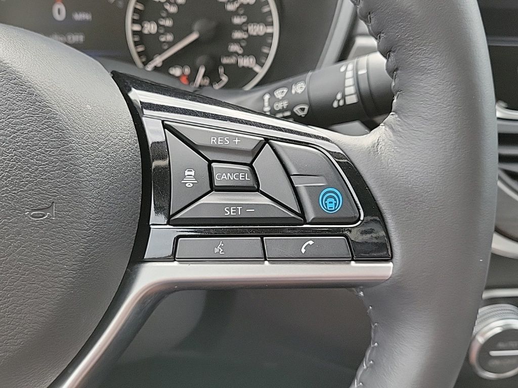 Thumbnail: 2023 Nissan Altima - 21