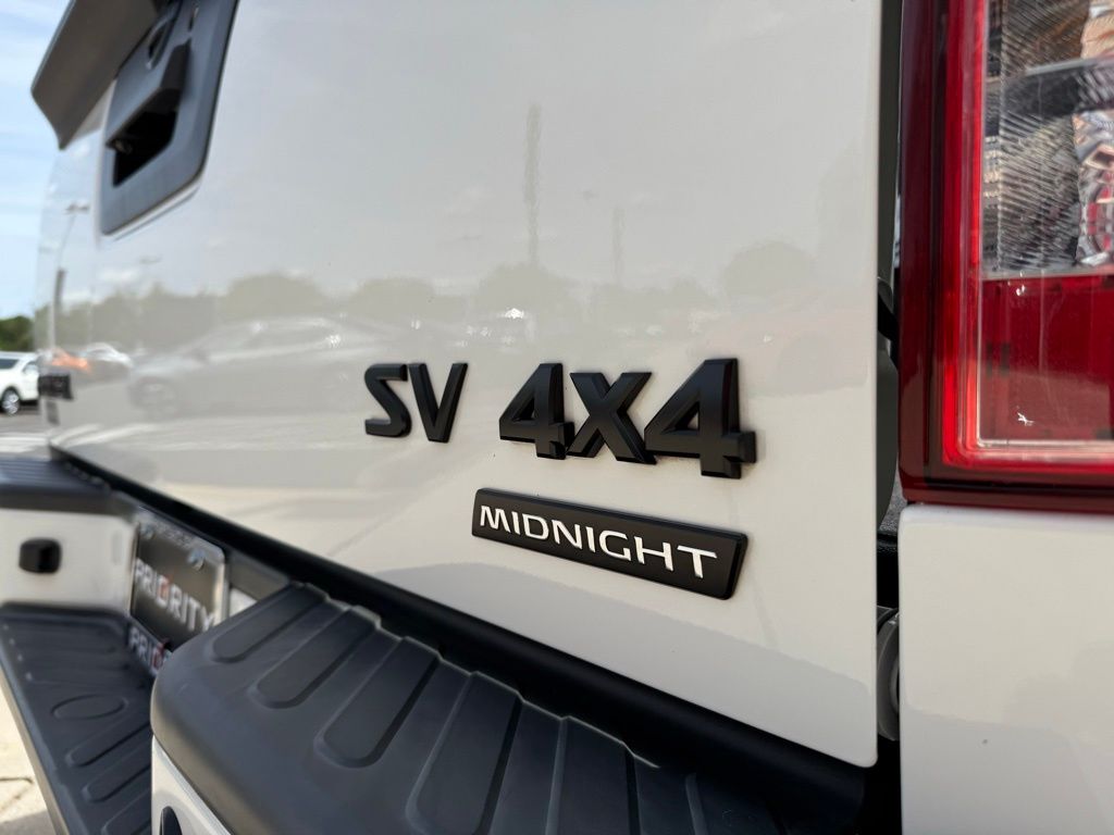 2020 Nissan Frontier SV 6
