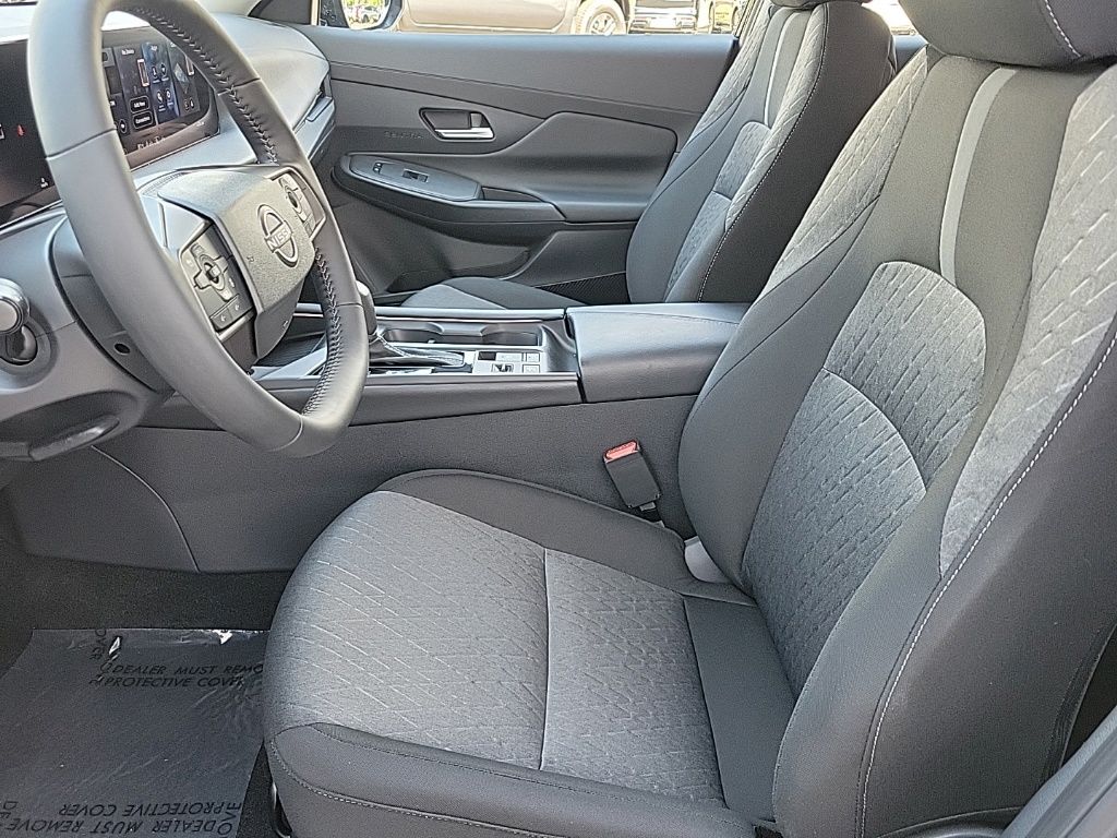 Thumbnail: 2026 Nissan Sentra - 9