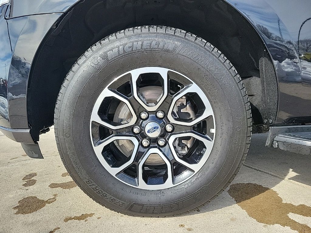 Thumbnail: 2024 Ford Expedition MAX - 9