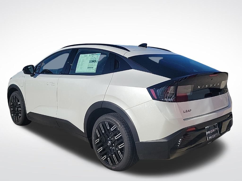 Thumbnail: 2026 Nissan Leaf - 3