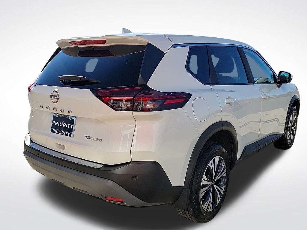 Thumbnail: 2023 Nissan Rogue - 5