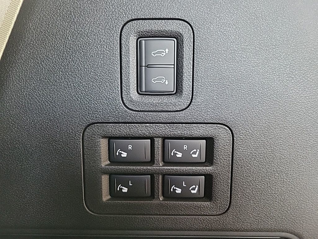 Thumbnail: 2025 Nissan Armada - 26