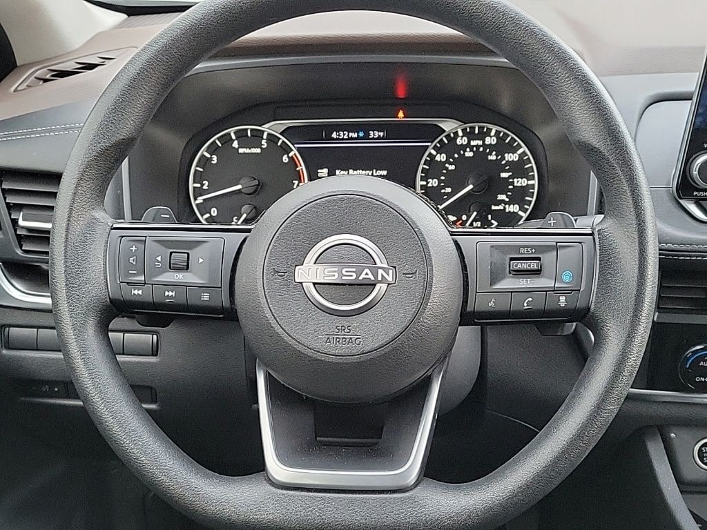 Thumbnail: 2023 Nissan Rogue - 18