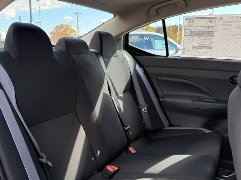 2025 Nissan Versa S 23