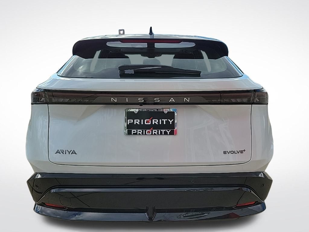 Thumbnail: 2023 Nissan Ariya - 4