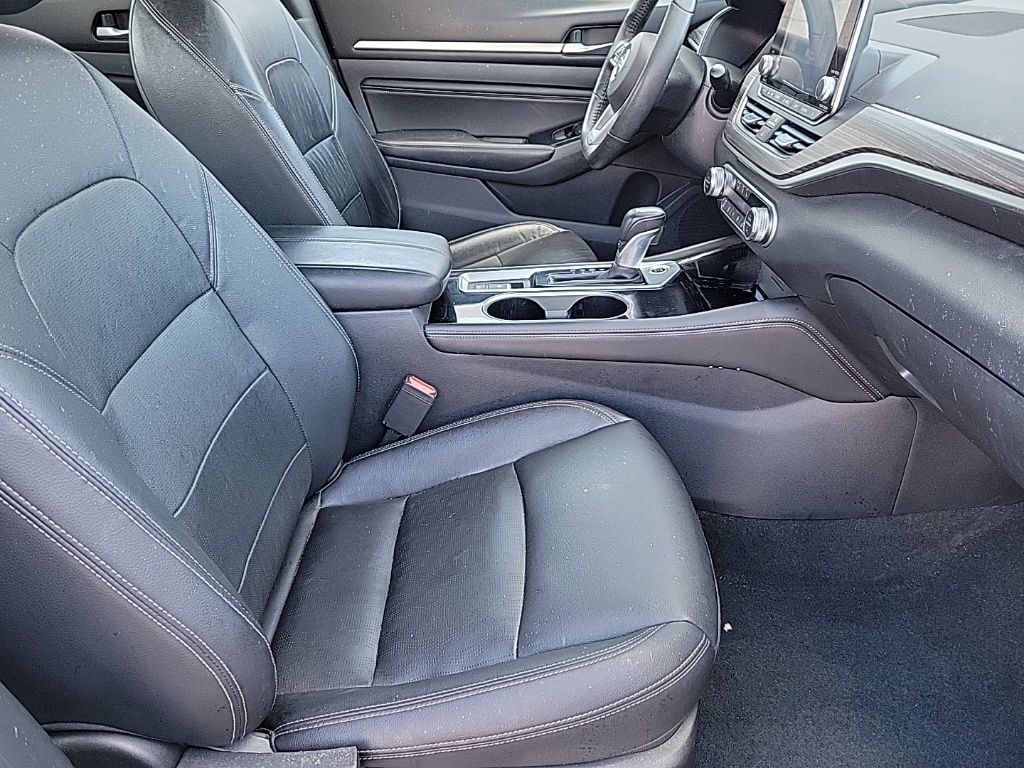 Thumbnail: 2022 Nissan Altima - 13