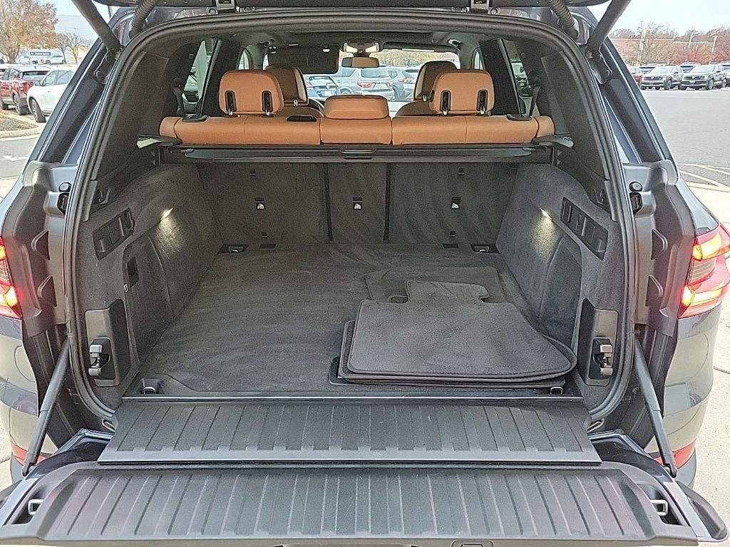 Thumbnail: 2020 BMW X5 - 38