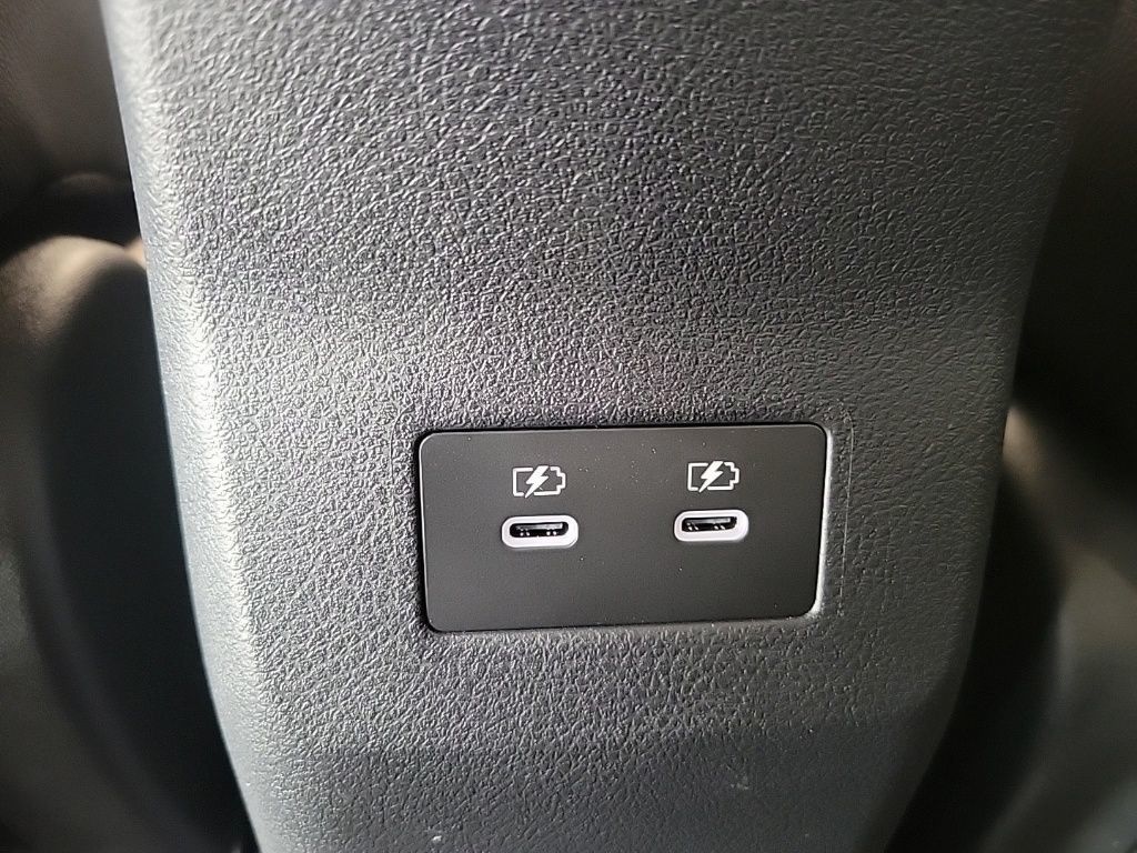 Thumbnail: 2025 Nissan Kicks - 19