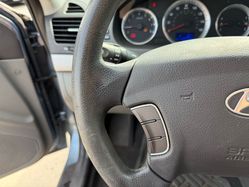 2010 Hyundai Sonata GLS 19