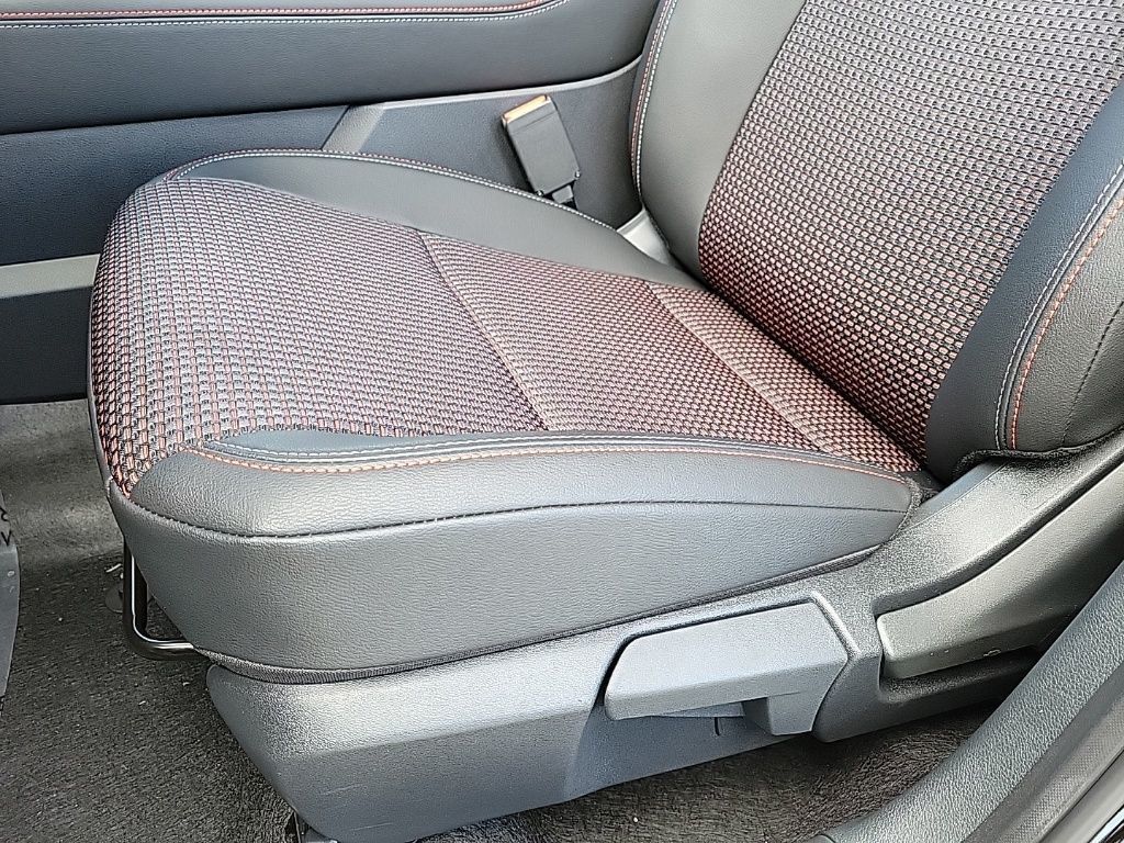 Thumbnail: 2026 Nissan Kicks - 24