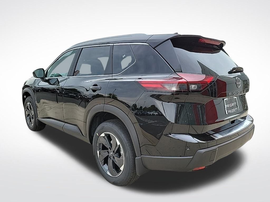 Thumbnail: 2026 Nissan Rogue - 3