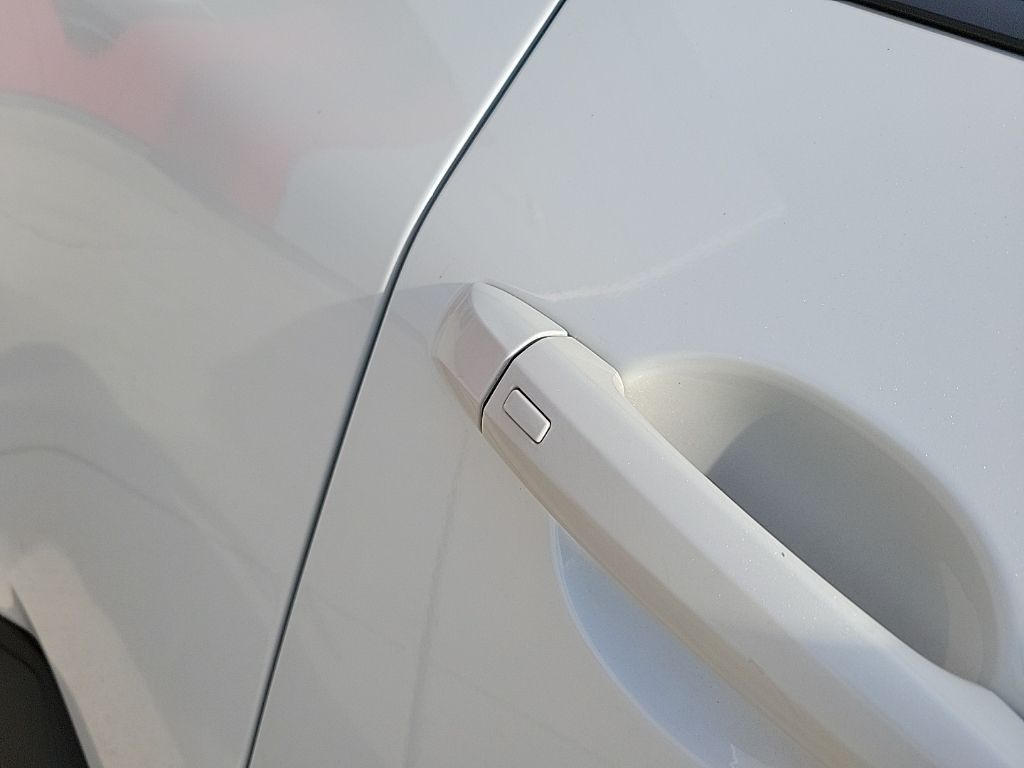 Thumbnail: 2022 Nissan Rogue - 11