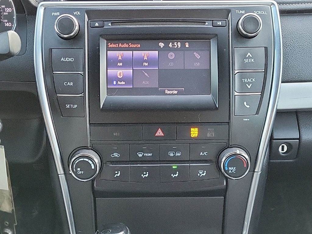 Thumbnail: 2017 Toyota Camry - 22