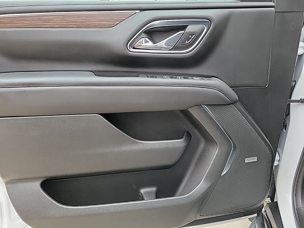 Thumbnail: 2023 Chevrolet Tahoe - 44