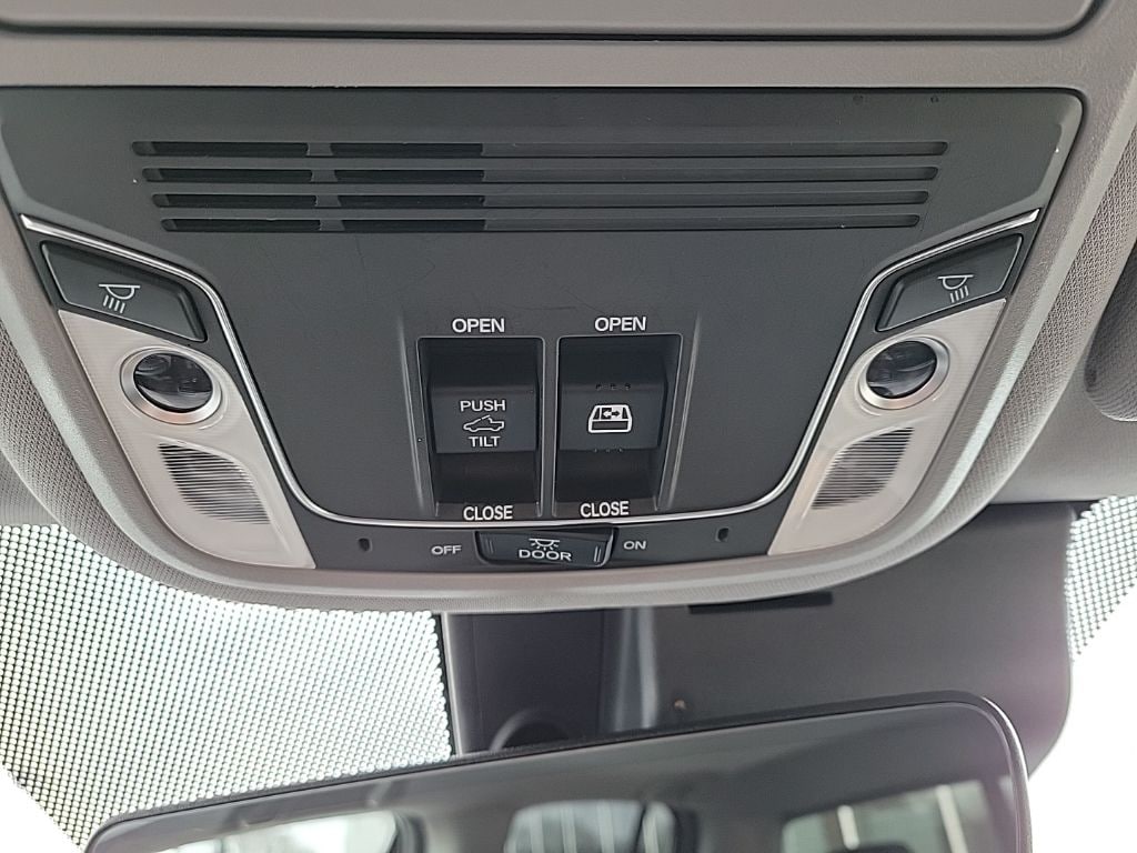 Thumbnail: 2023 Honda Ridgeline - 35