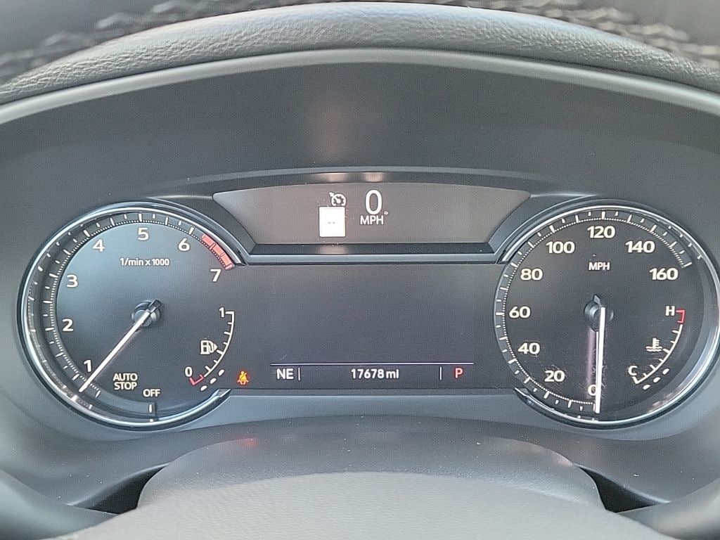 Thumbnail: 2020 Cadillac XT4 - 37