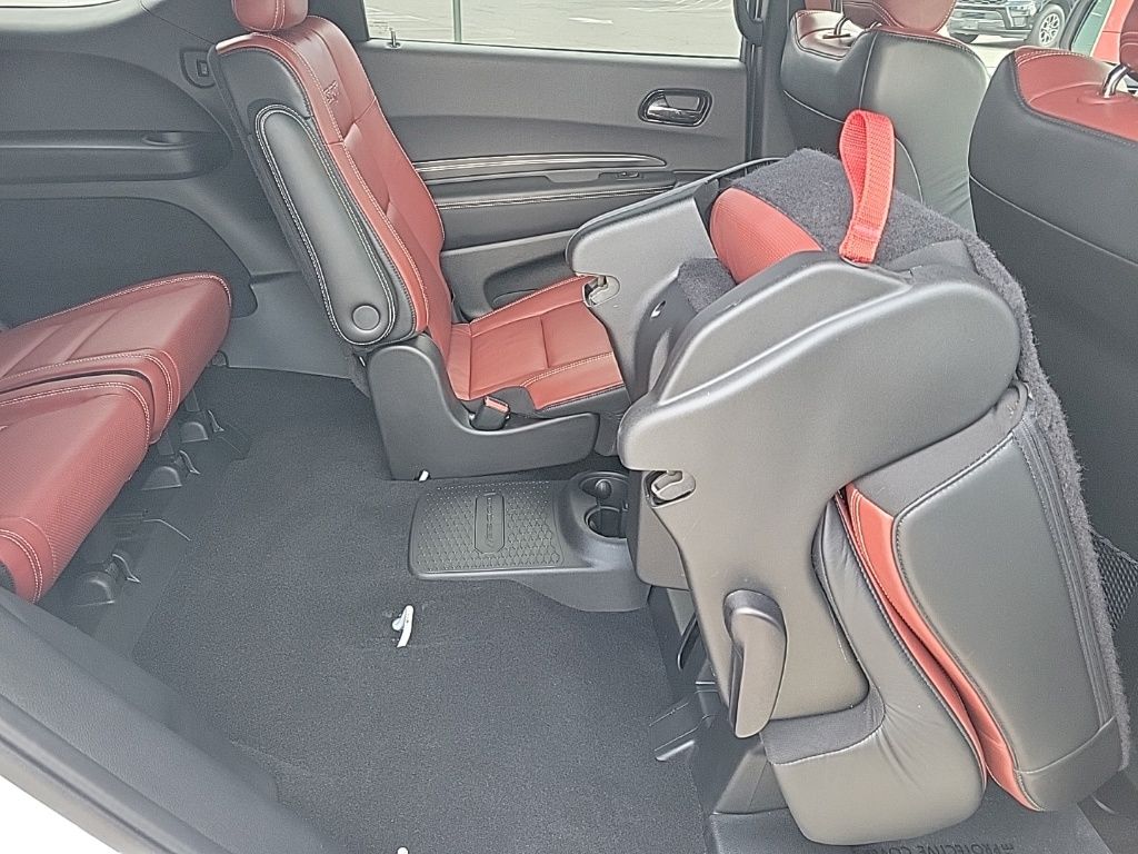 Thumbnail: 2021 Dodge Durango - 16