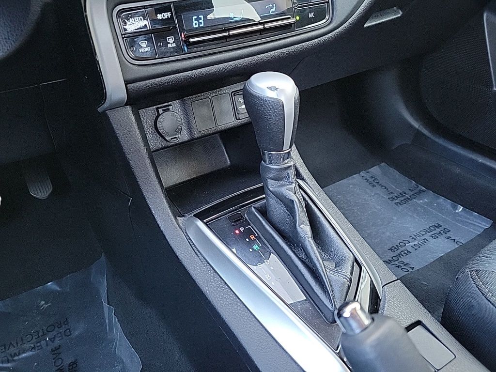 Thumbnail: 2019 Toyota Corolla - 24