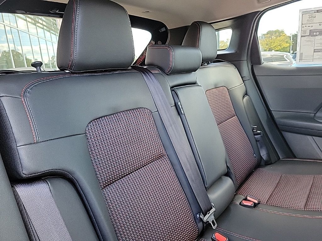 Thumbnail: 2026 Nissan Kicks - 19