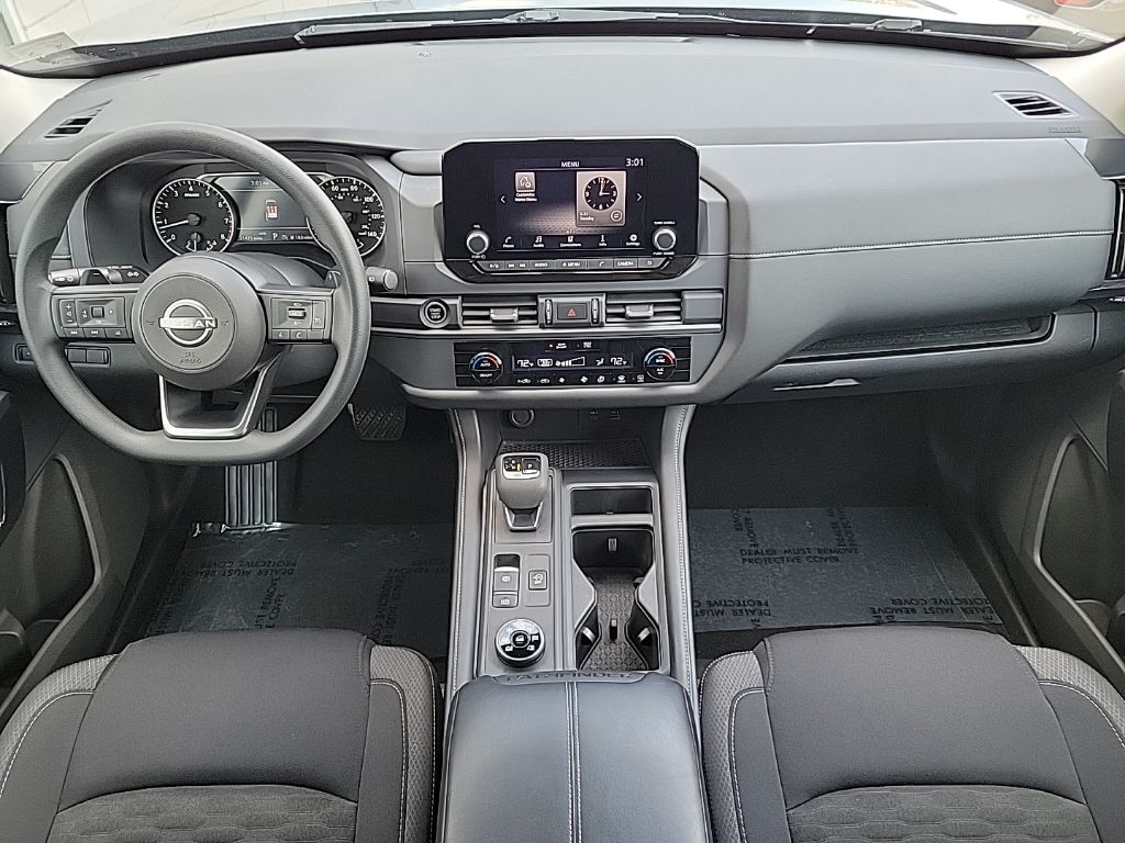 Thumbnail: 2023 Nissan Pathfinder - 22