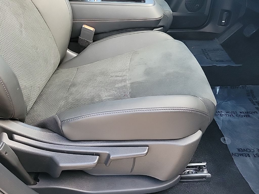 Thumbnail: 2023 Nissan Ariya - 15