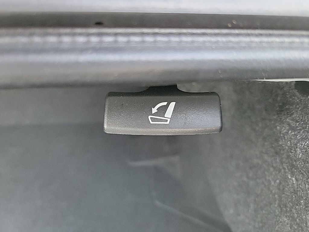 Thumbnail: 2020 Subaru Legacy - 19