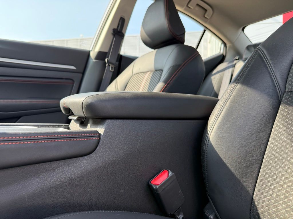 2023 Nissan Altima SR 24