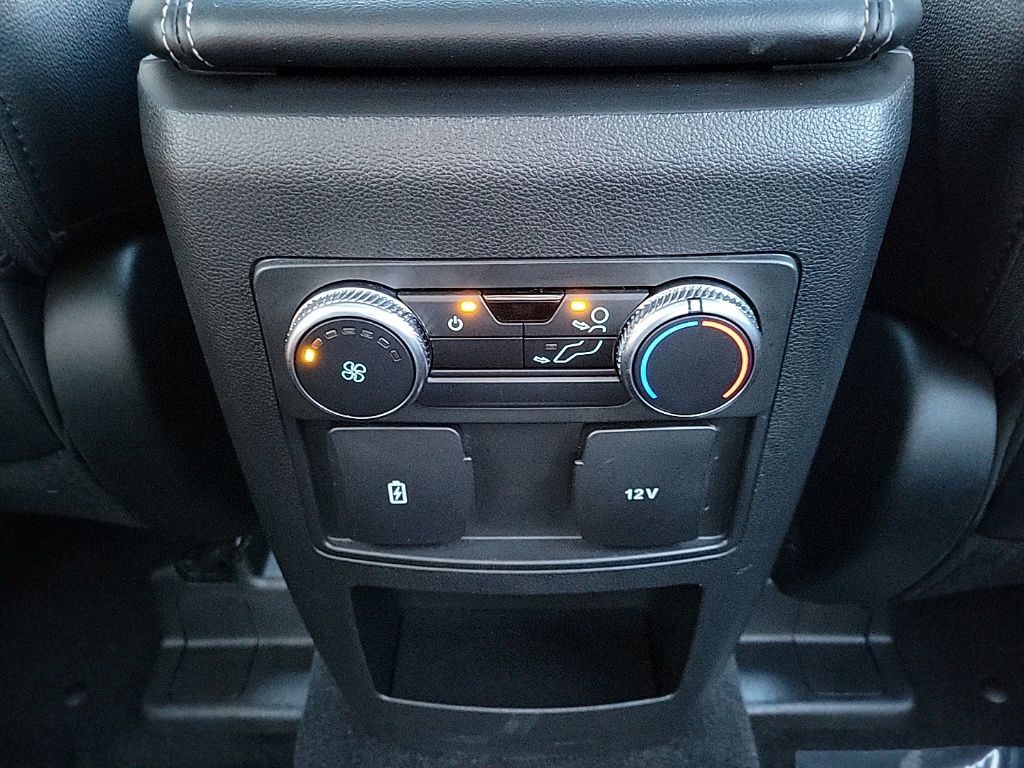 Thumbnail: 2021 Ford Explorer - 20