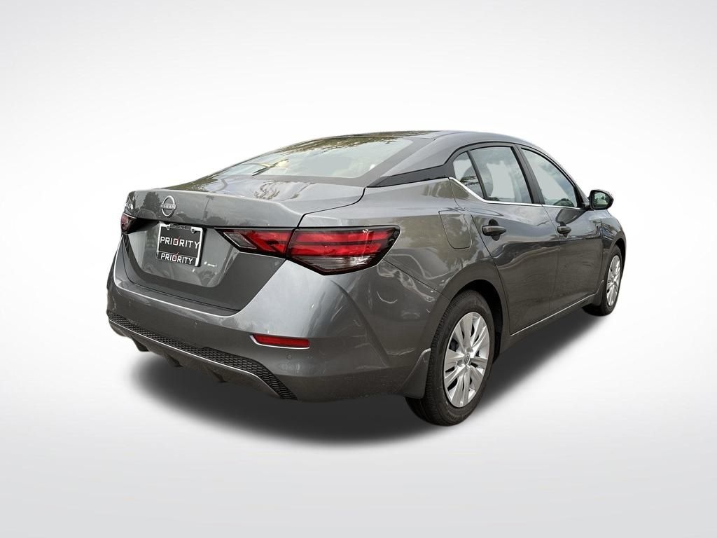 Thumbnail: 2025 Nissan Sentra - 5