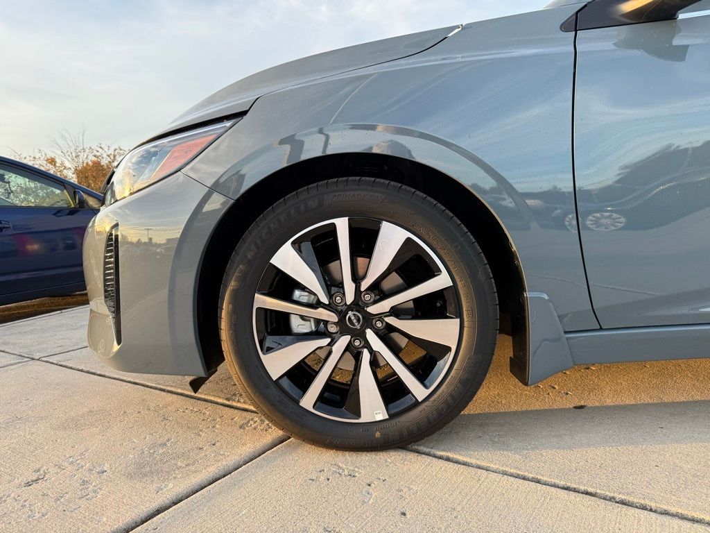 Thumbnail: 2025 Nissan Sentra - 9