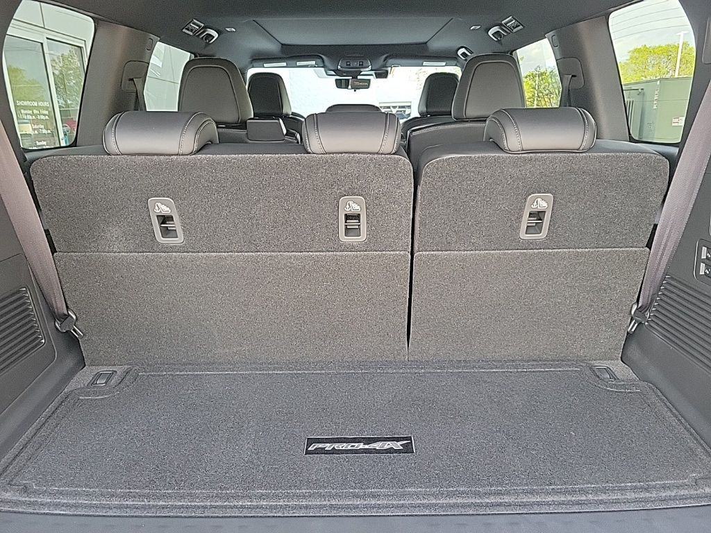 Thumbnail: 2026 Nissan Armada - 20