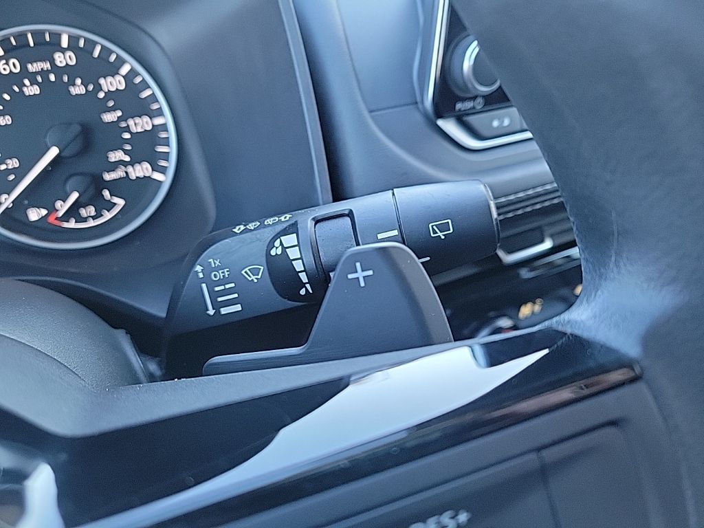 Thumbnail: 2023 Nissan Rogue - 24