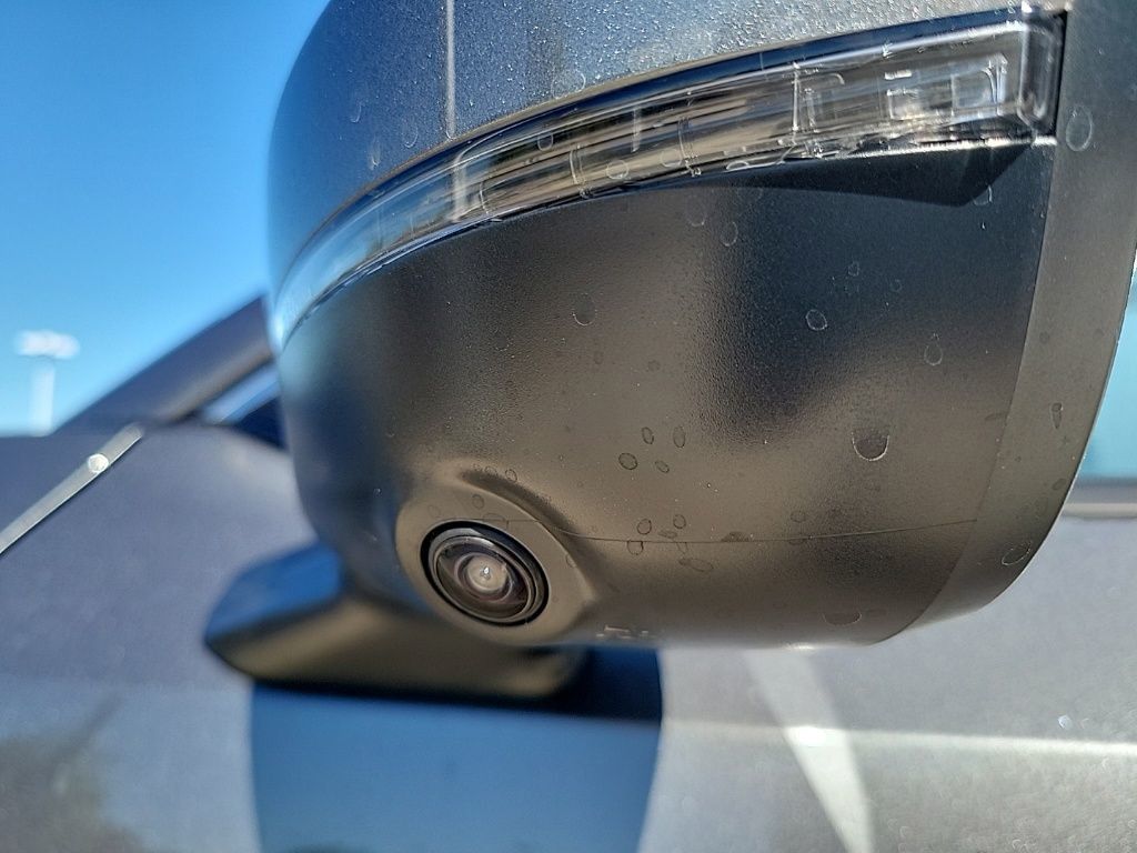 Thumbnail: 2025 Nissan Kicks - 12