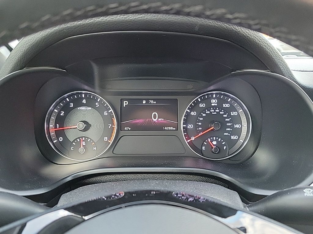 Thumbnail: 2023 Kia Forte - 19