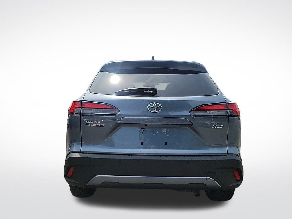 Thumbnail: 2022 Toyota Corolla Cross - 4
