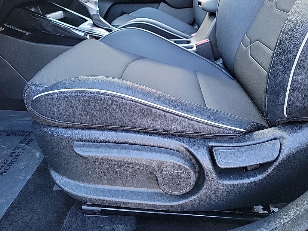 Thumbnail: 2023 Kia Forte - 12