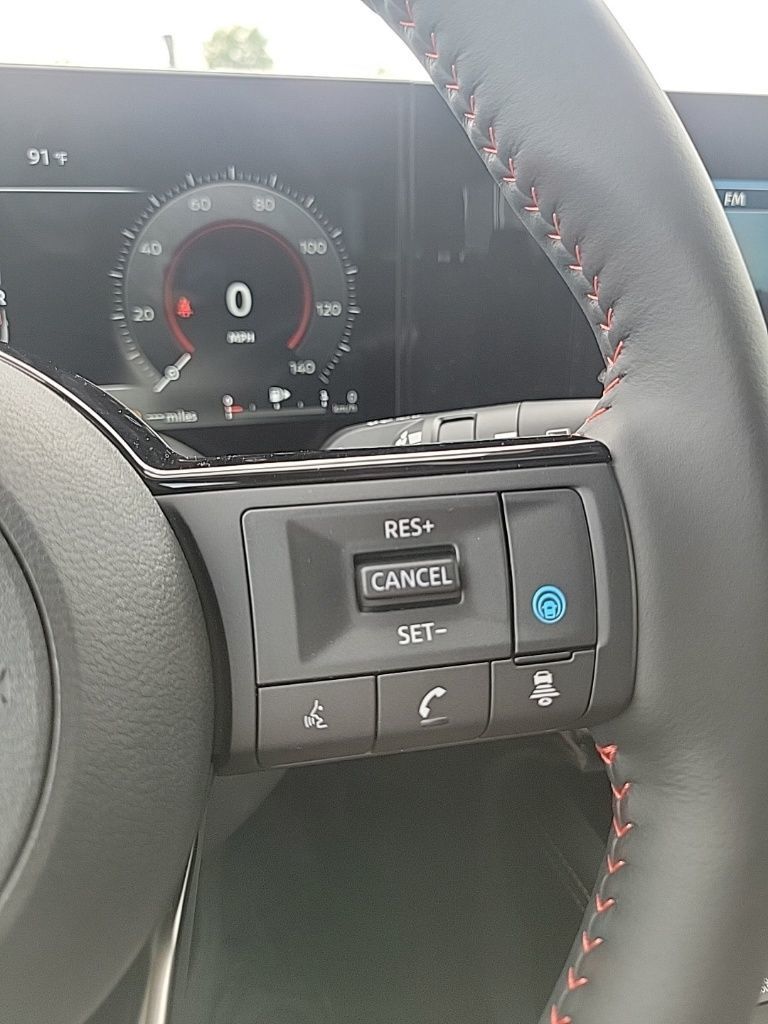 Thumbnail: 2025 Nissan Kicks - 30