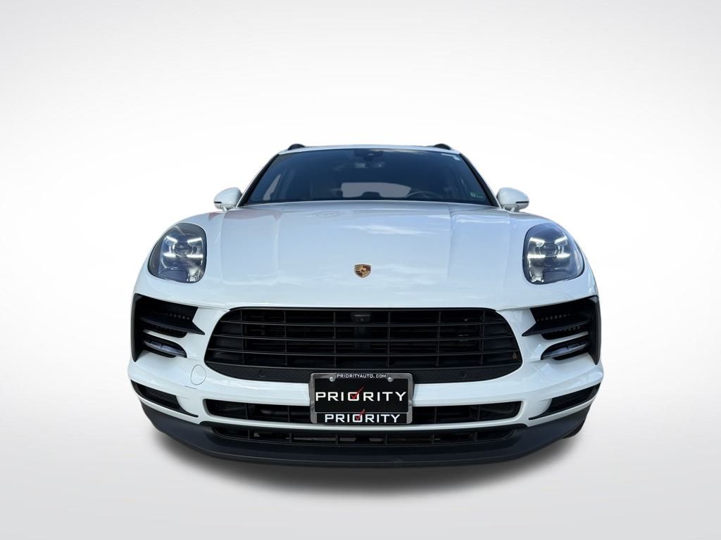 Thumbnail: 2021 Porsche Macan - 9