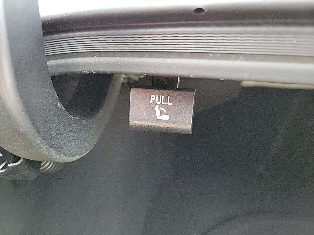 Thumbnail: 2023 Kia Forte - 17