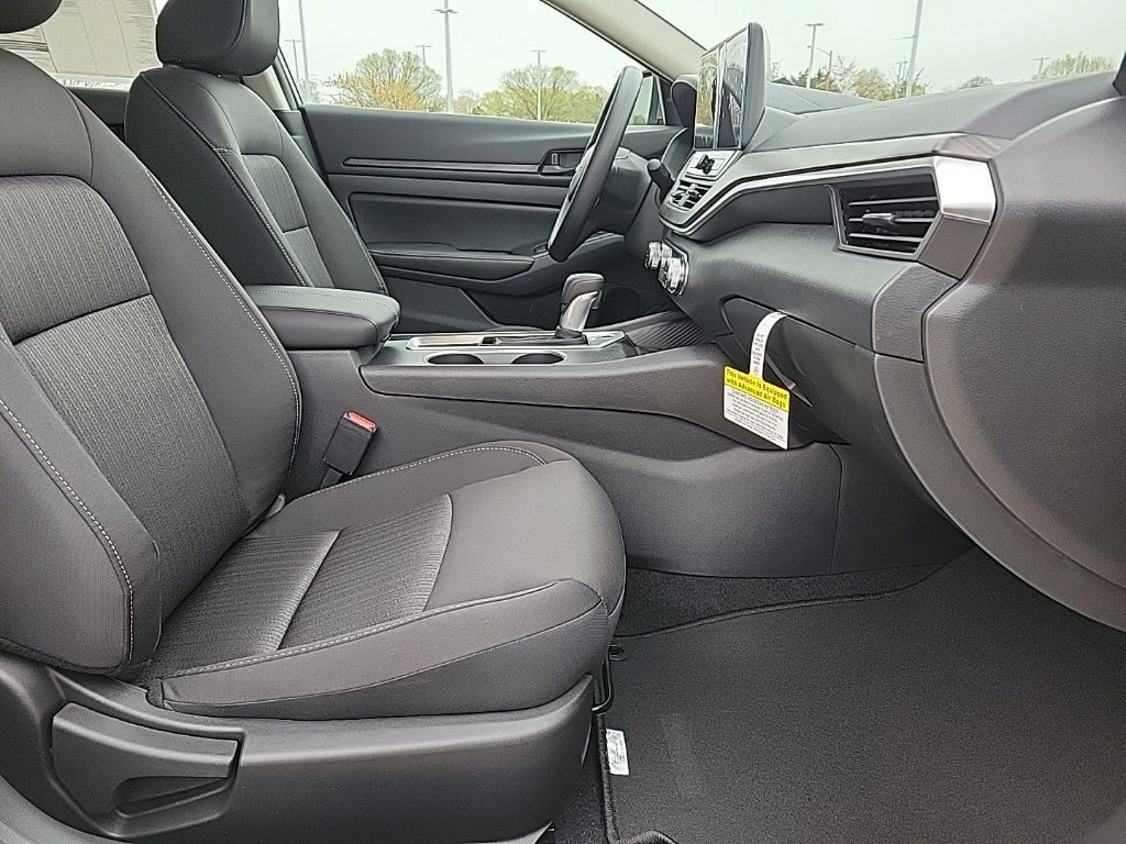 Thumbnail: 2026 Nissan Altima - 16