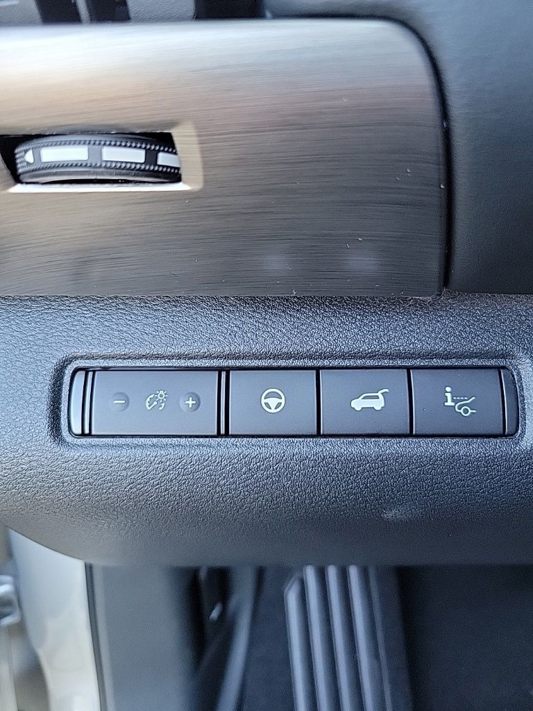 Thumbnail: 2025 Nissan Pathfinder - 30