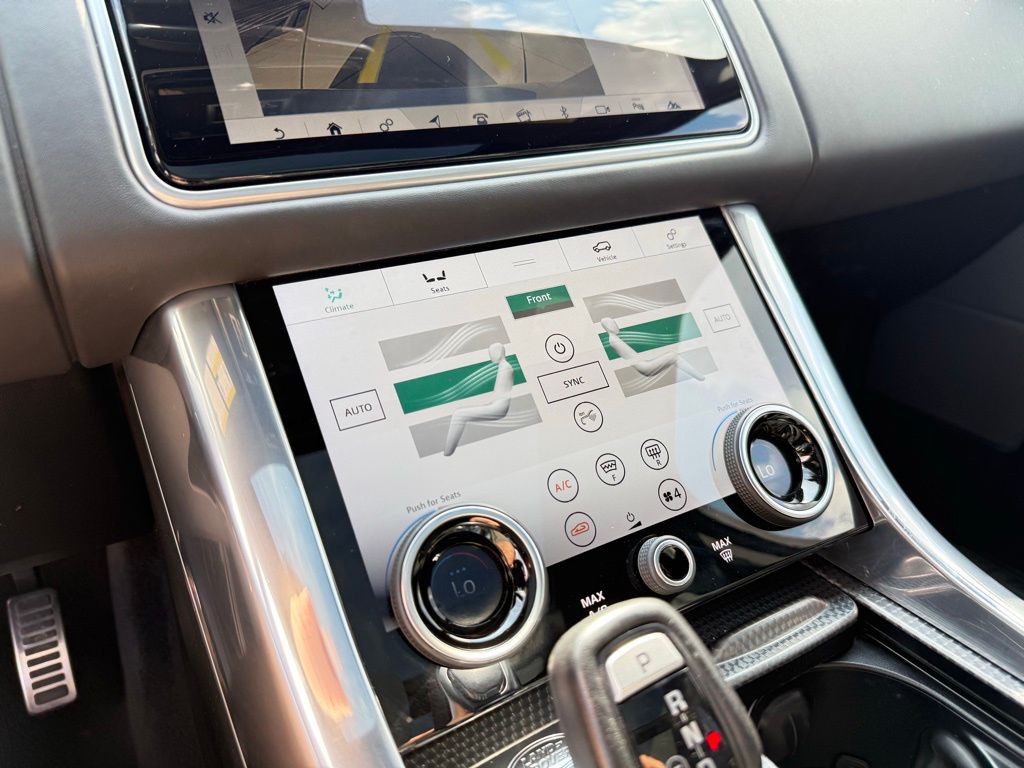Thumbnail: 2019 Land Rover Range Rover Sport - 23