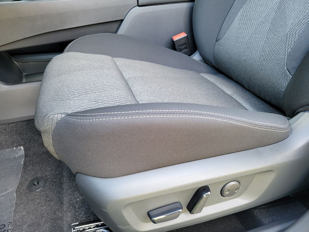 Thumbnail: 2026 Nissan Rogue - 18