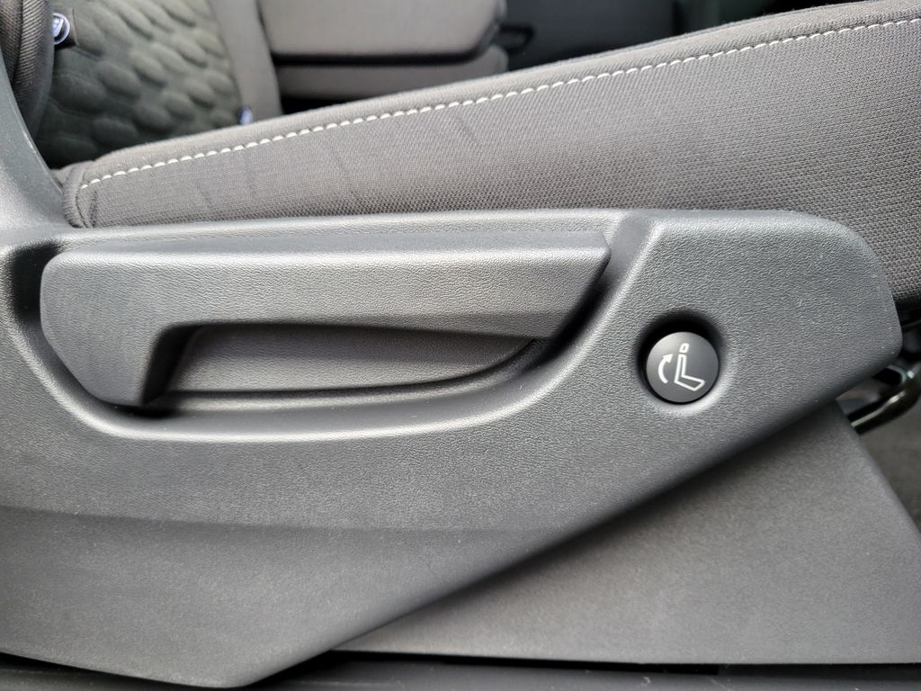 Thumbnail: 2025 Nissan Pathfinder - 19